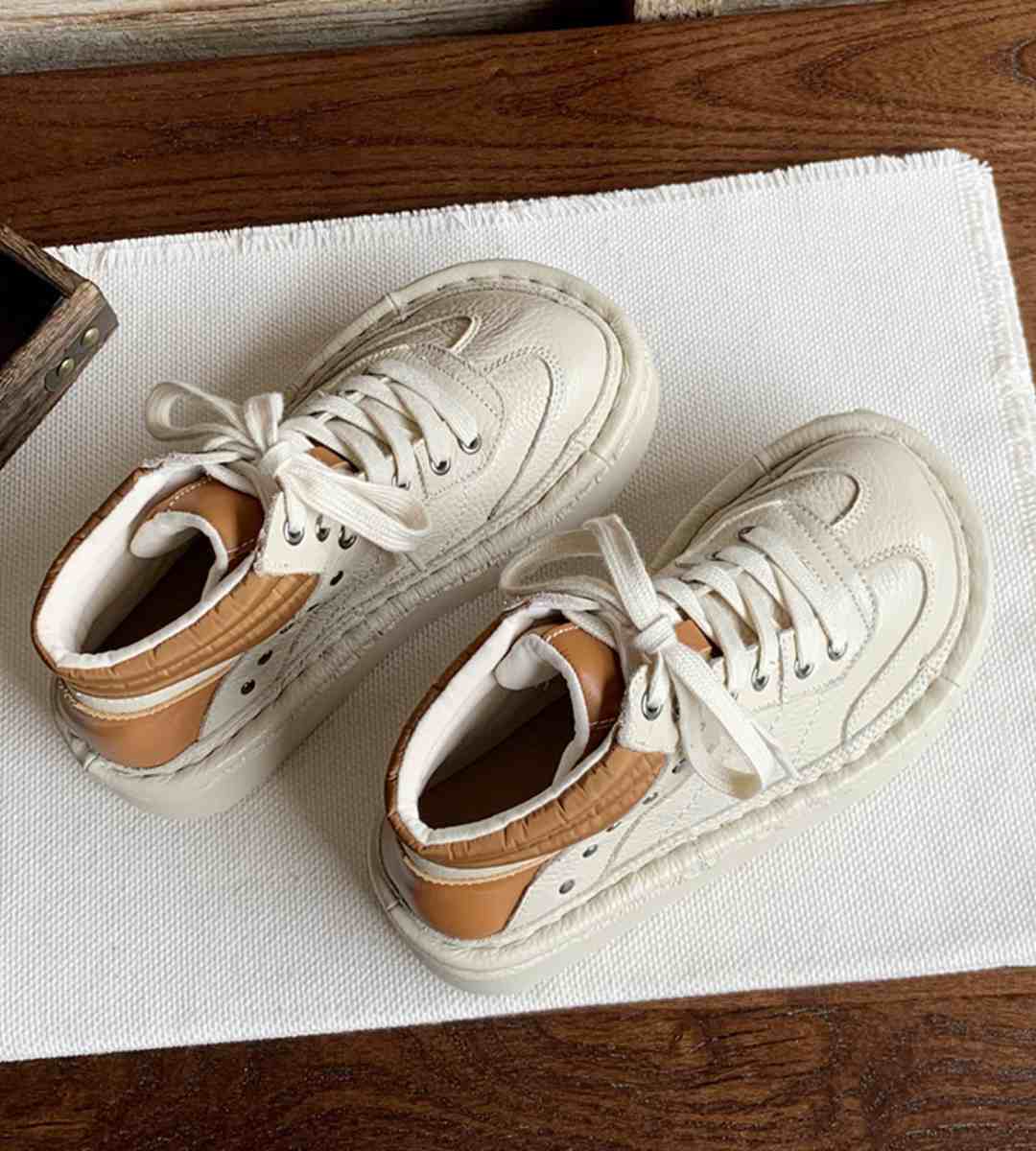 autumn sneakers leather casual athletic shoes for men and women