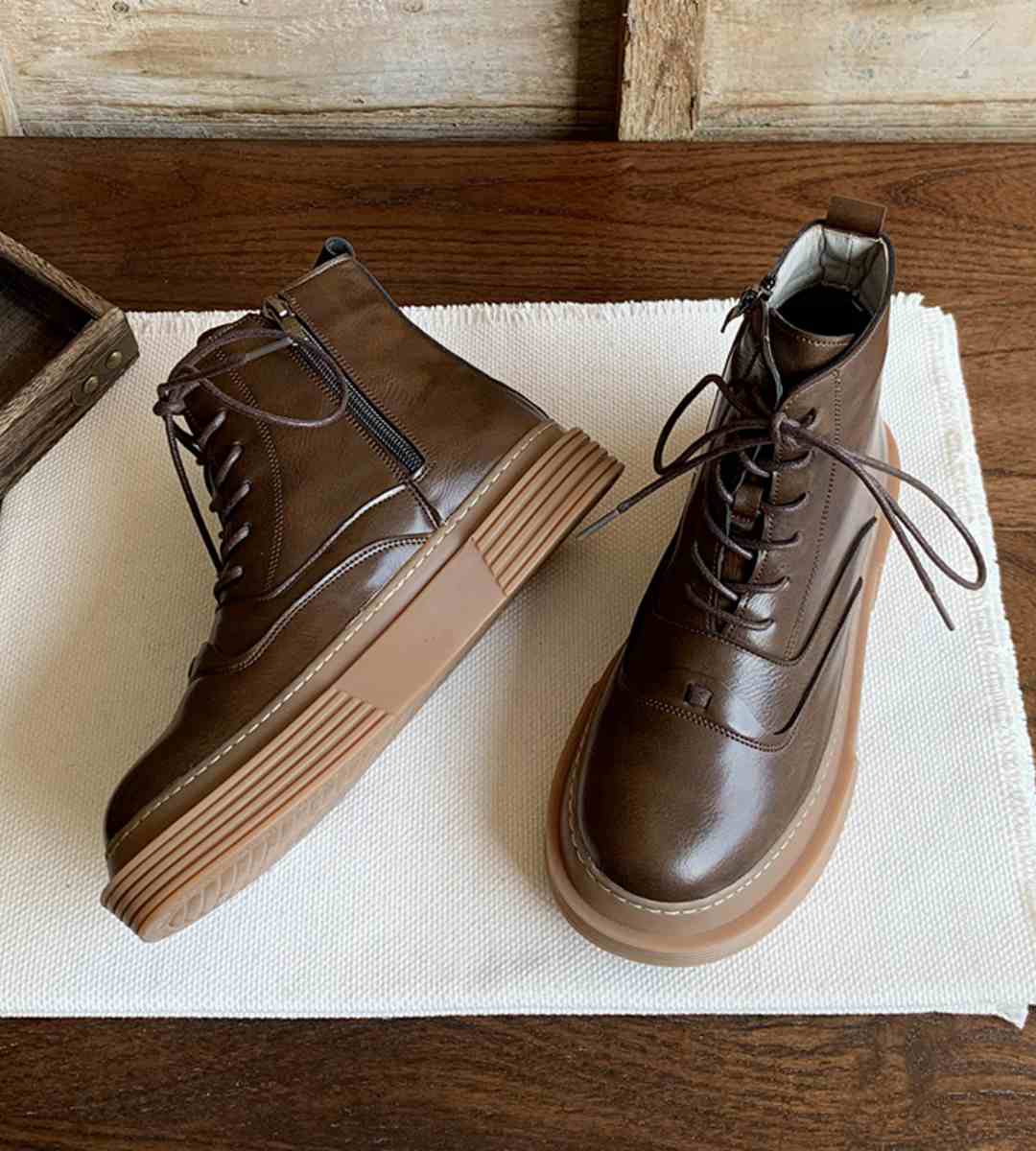 Spring Sneakers Leather Casual Athletic Shoes for Men and Women Fashion Trendy