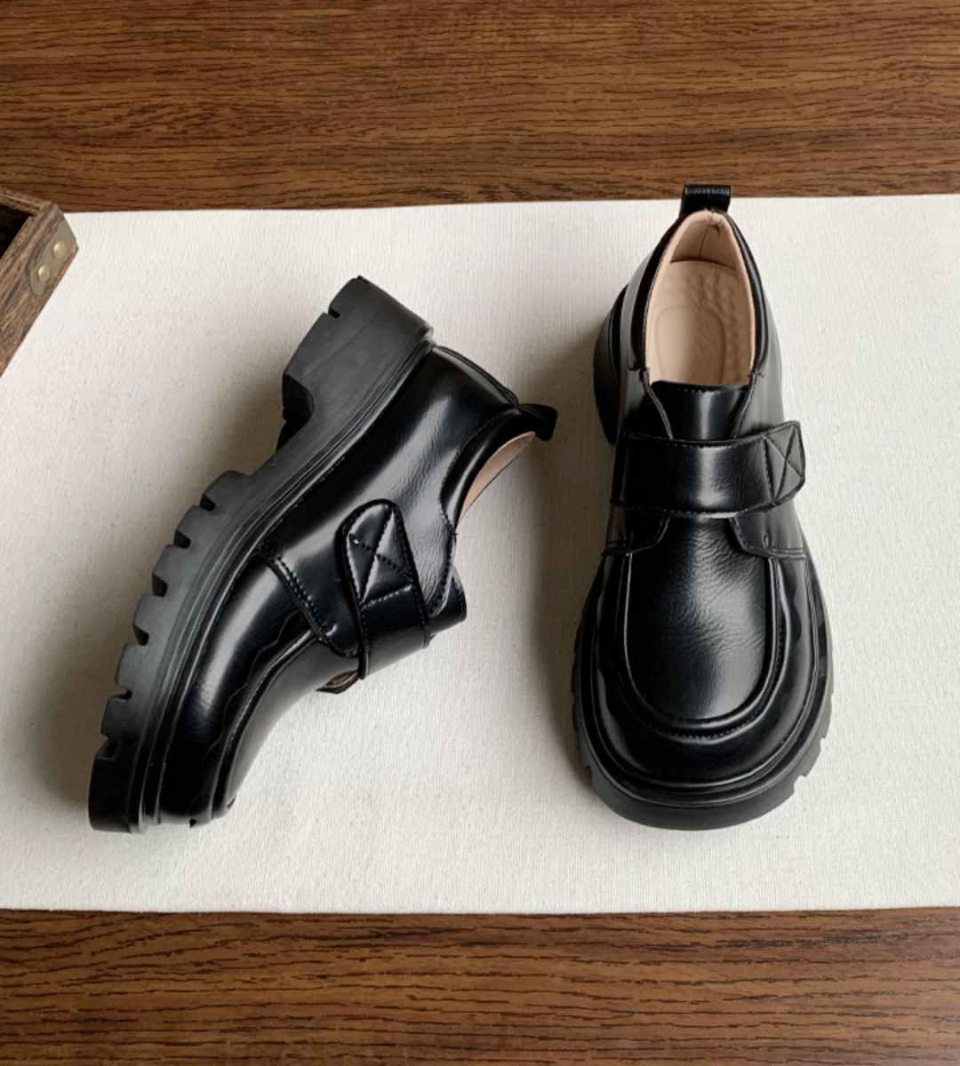 Summer Sneakers Mesh Casual Athletic Footwear